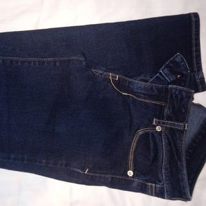 AMERICAN EAGLE SUPER STRETCH SKINNY JEANS